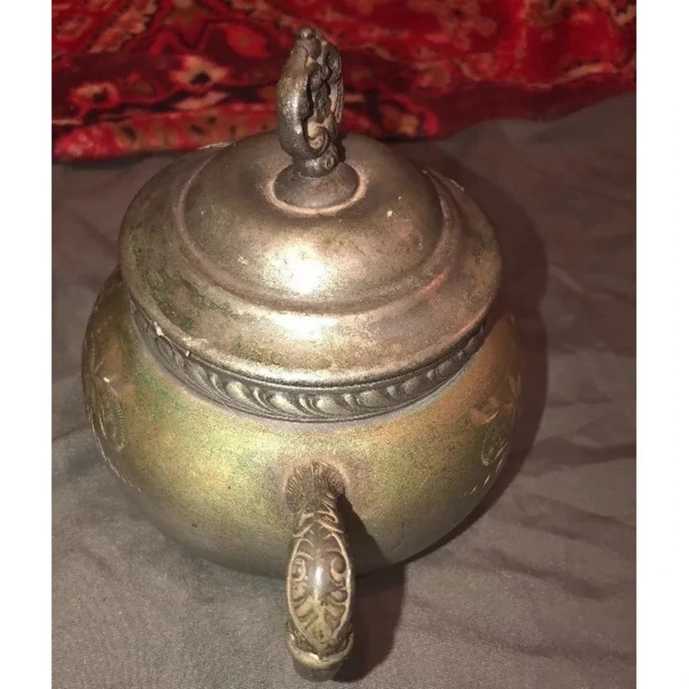 Vintage Columbian Silver Company Quadruple Plate Pedestal Bowl‎ Lidded